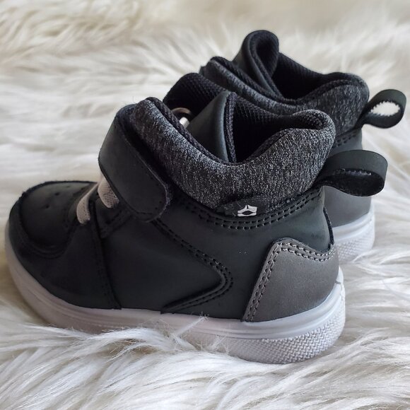 Oomphies Jax Boys' Black Lace Velcro Sneakers SZ 5 - Picture 5 of 11